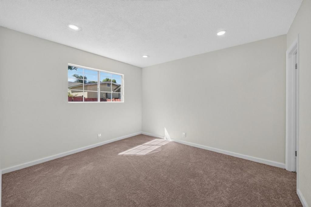Image 23 of property listing at 2446 Van Winkle Lane, San Jose, CA 95116