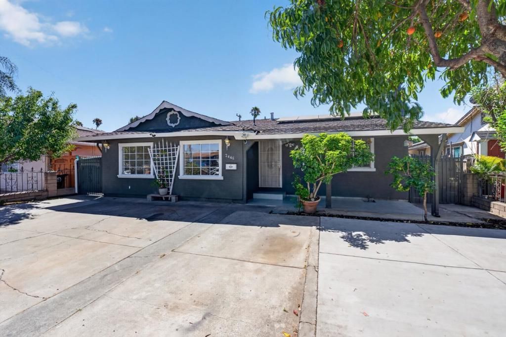 Image 3 of property listing at 2446 Van Winkle Lane, San Jose, CA 95116