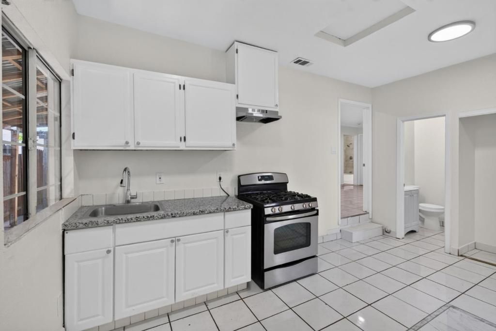 Image 32 of property listing at 2446 Van Winkle Lane, San Jose, CA 95116