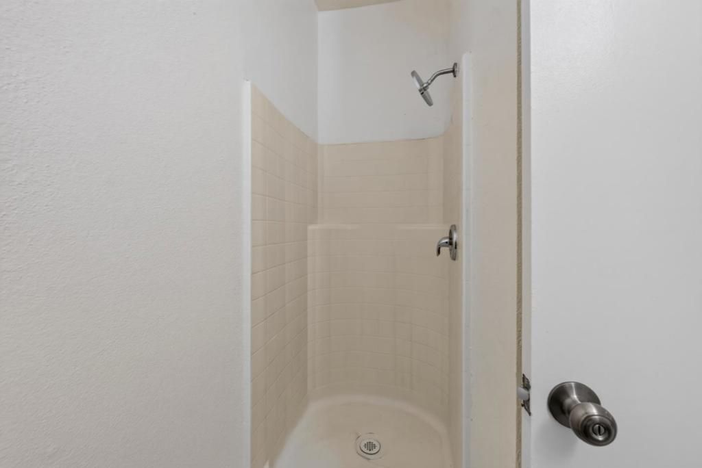Image 38 of property listing at 2446 Van Winkle Lane, San Jose, CA 95116