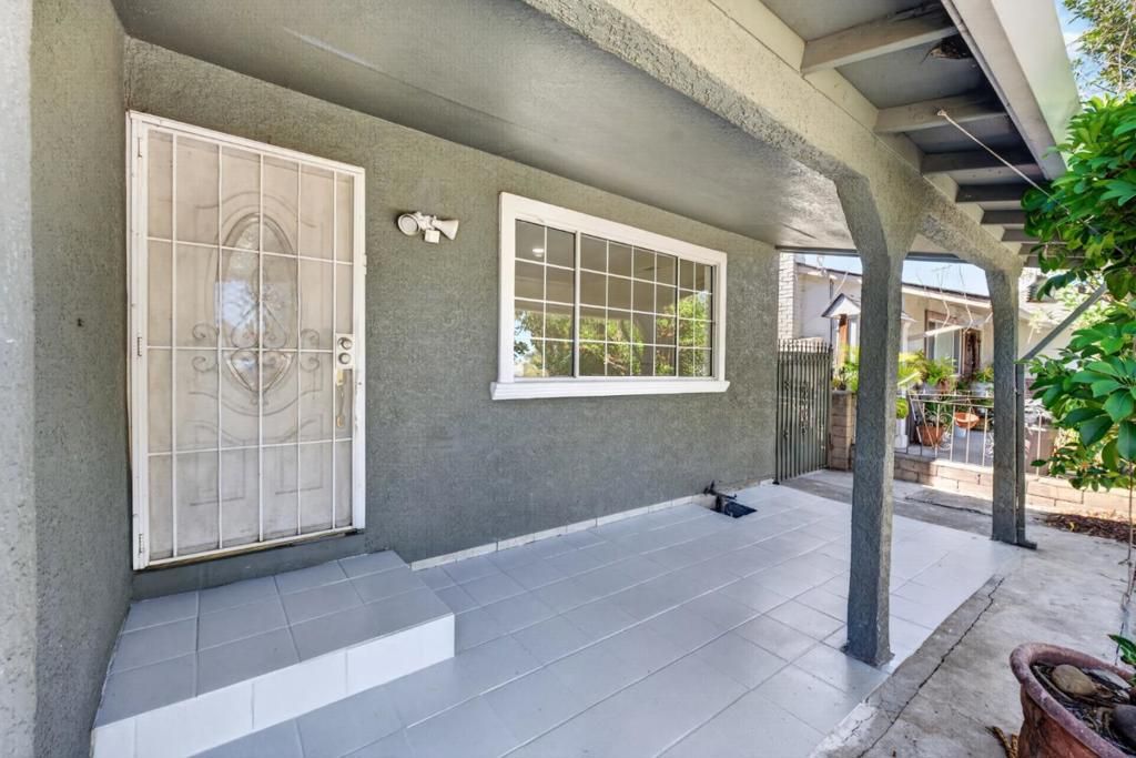Image 7 of property listing at 2446 Van Winkle Lane, San Jose, CA 95116