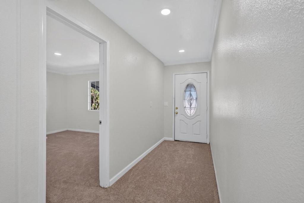 Image 8 of property listing at 2446 Van Winkle Lane, San Jose, CA 95116