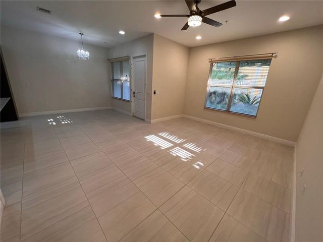 1746 NW 124th Way, Pembroke Pines, FL 33028