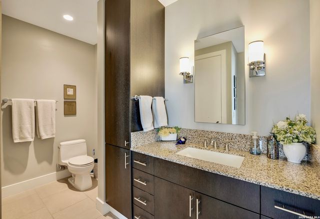610 E Market St Unit 2812, San Antonio, TX 78205