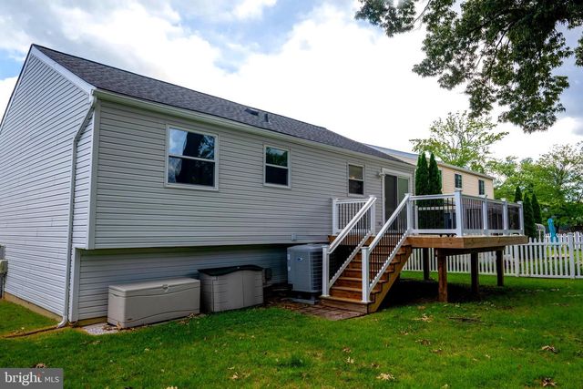 2932 CRYSTAL PALACE LN, Pasadena, MD 21122