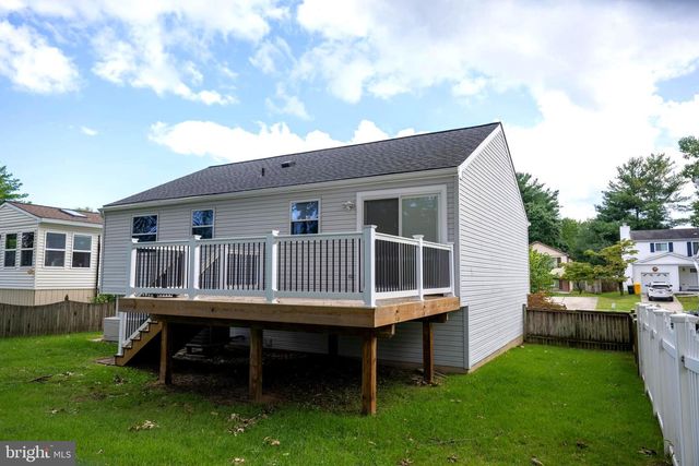 2932 CRYSTAL PALACE LN, Pasadena, MD 21122