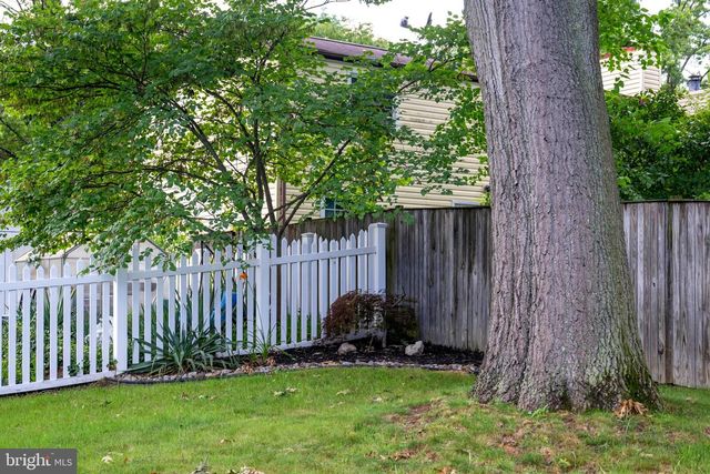 2932 CRYSTAL PALACE LN, Pasadena, MD 21122