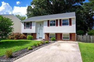 2932 CRYSTAL PALACE LN, Pasadena, MD 21122