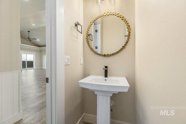 5990 W View Drive, Meridian, ID 83642