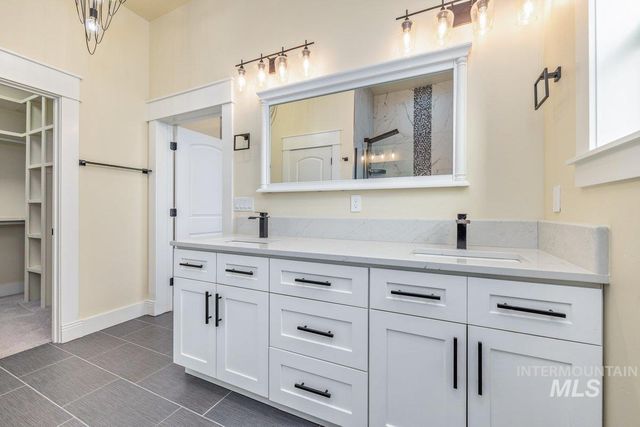 5990 W View Drive, Meridian, ID 83642