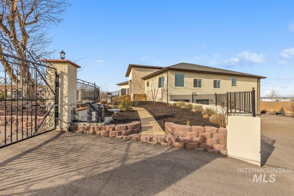 5990 W View Drive, Meridian, ID 83642 photo 5