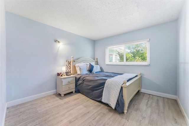 910 LINWOOD TERRACE, Lutz, FL 33549