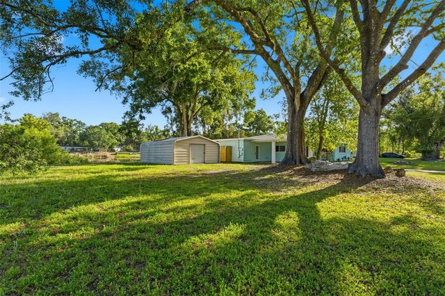 910 LINWOOD TERRACE, Lutz, FL 33549