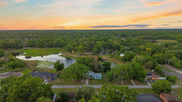 910 LINWOOD TERRACE, Lutz, FL 33549