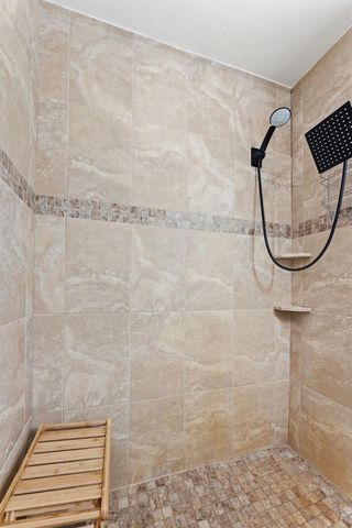 910 LINWOOD TERRACE, Lutz, FL 33549