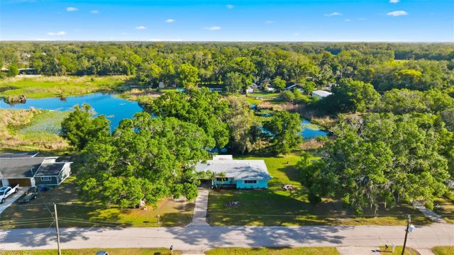 910 LINWOOD TERRACE, Lutz, FL 33549