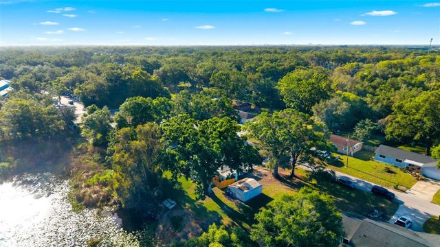 910 LINWOOD TERRACE, Lutz, FL 33549