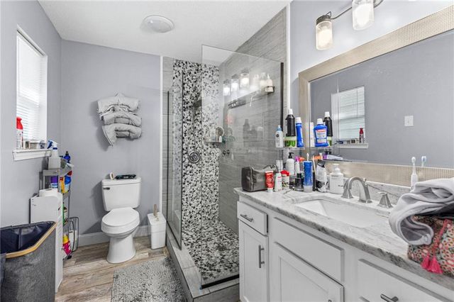 2270 Christopher Drive E, Mobile, AL 36609