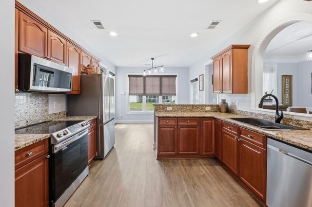 4003 Key Thatch Court, North Charleston, SC 29420