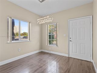 9 E 4th St 102, Hialeah, FL 33010