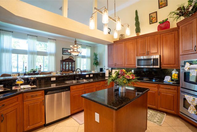 14831 SW 38th Street, Davie, FL 33331