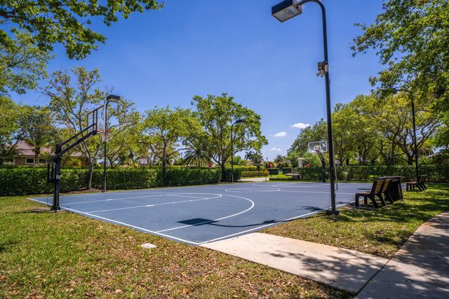 14831 SW 38th Street, Davie, FL 33331