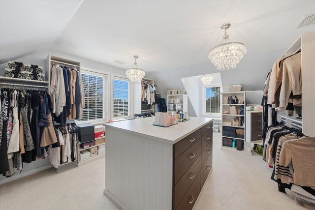 10050 W 127th Street, Palos Park, IL 60464