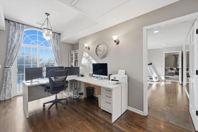 10050 W 127th Street, Palos Park, IL 60464