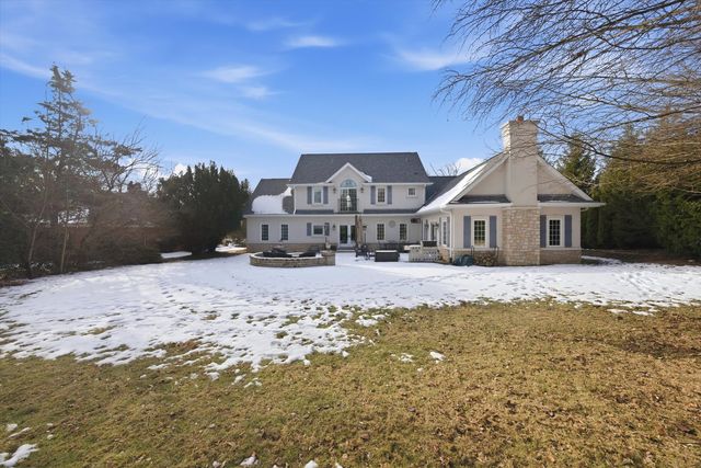 10050 W 127th Street, Palos Park, IL 60464