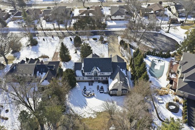 10050 W 127th Street, Palos Park, IL 60464