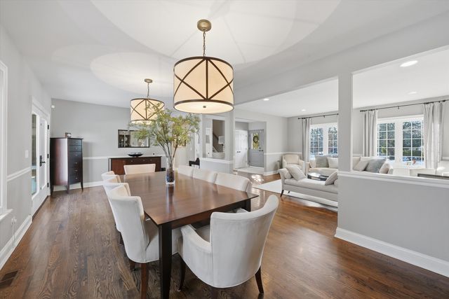 10050 W 127th Street, Palos Park, IL 60464