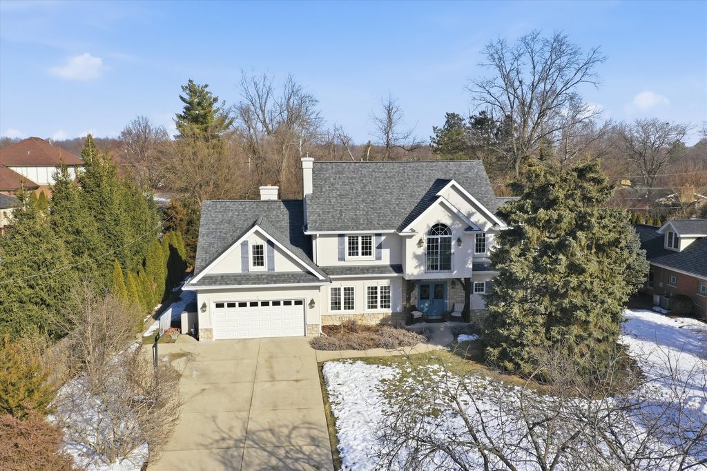 10050 W 127th Street, Palos Park, IL 60464