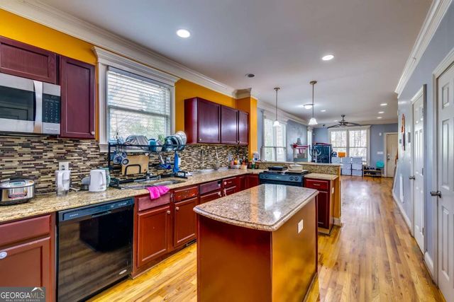 1340 Lyle Avenue, East Point, GA 30344