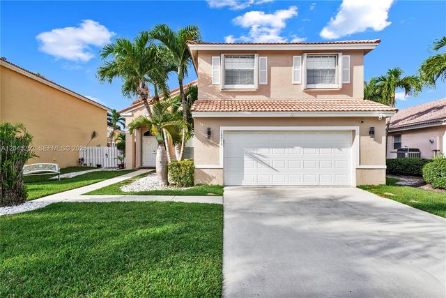 18910 NW 10th Terrace, Pembroke Pines, FL 33029