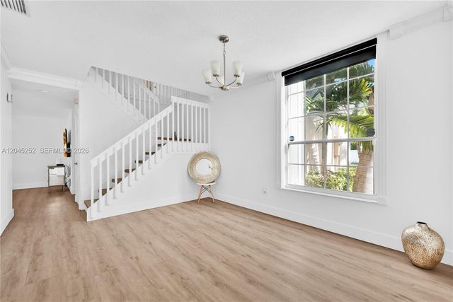 18910 NW 10th Terrace, Pembroke Pines, FL 33029