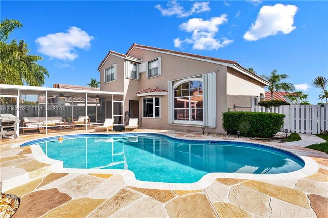 18910 NW 10th Terrace, Pembroke Pines, FL 33029