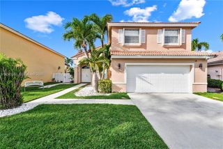 18910 NW 10th Terrace, Pembroke Pines, FL 33029