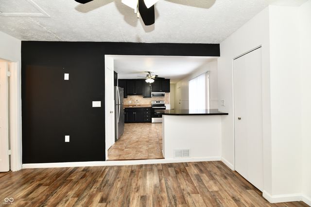 6012 Wixshire Drive, Indianapolis, IN 46254