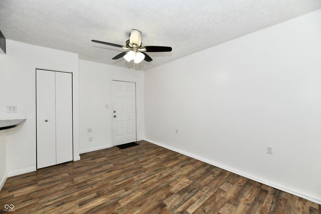 6012 Wixshire Drive, Indianapolis, IN 46254