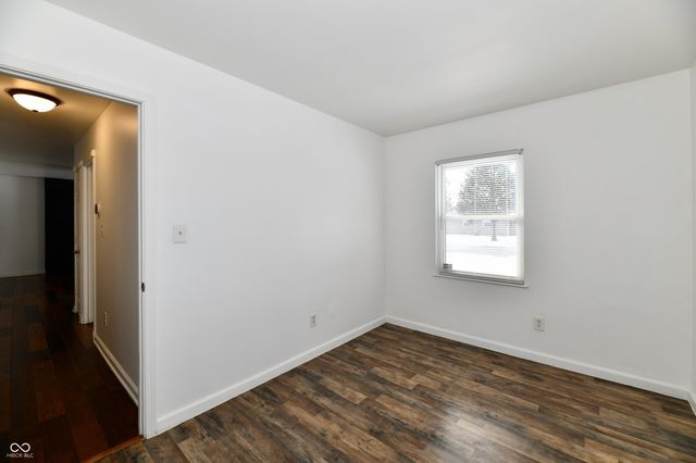 6012 Wixshire Drive, Indianapolis, IN 46254