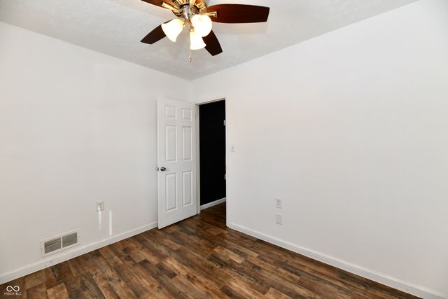 6012 Wixshire Drive, Indianapolis, IN 46254