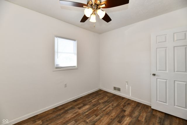 6012 Wixshire Drive, Indianapolis, IN 46254