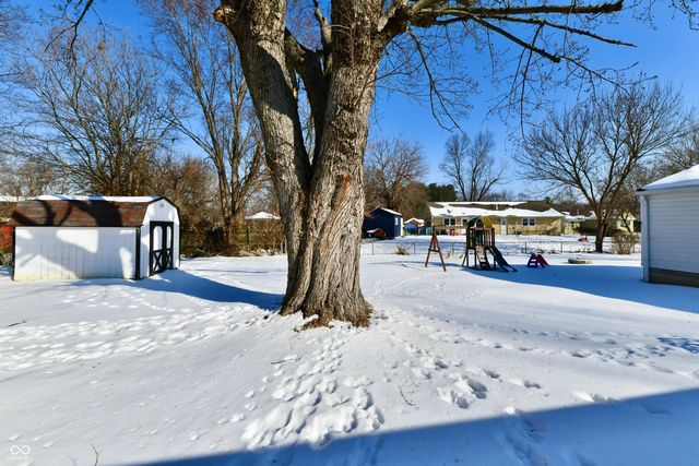 6012 Wixshire Drive, Indianapolis, IN 46254