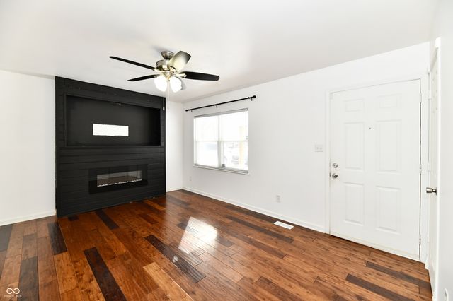 6012 Wixshire Drive, Indianapolis, IN 46254