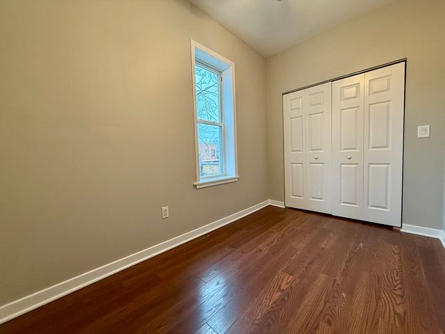 3402 S Lituanica Avenue 2R, Chicago, IL 60608