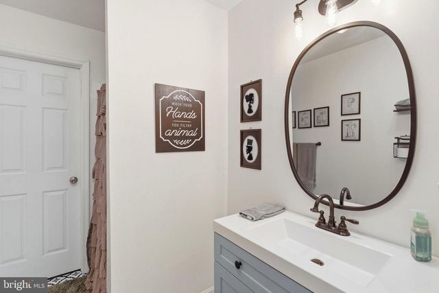 146 LOCUST STREET, Tuckerton, NJ 08087