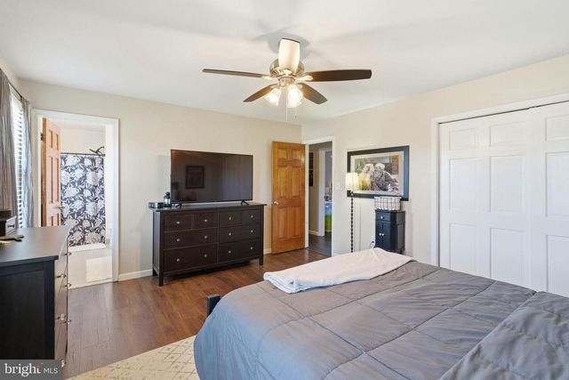 146 LOCUST STREET, Tuckerton, NJ 08087