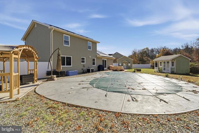 146 LOCUST STREET, Tuckerton, NJ 08087