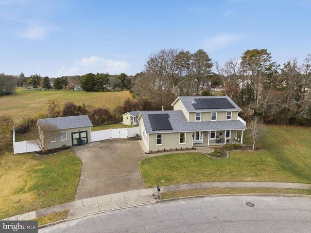 146 LOCUST STREET, Tuckerton, NJ 08087