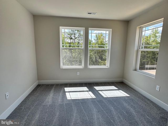10529 COSMOS CT, La Plata, MD 20646